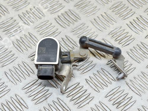 Used Electronic sensor BMW 5 (F10) 520 d (184 hp) 14627051