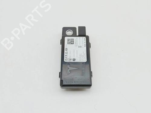 Electronic module TESLA MODEL 3 (5YJ3) EV | BP38467026M83 - Image 2