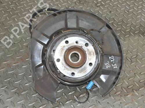 Used Right rear steering knuckle BMW X1 (E84) xDrive 20 d (184 hp) 30207486