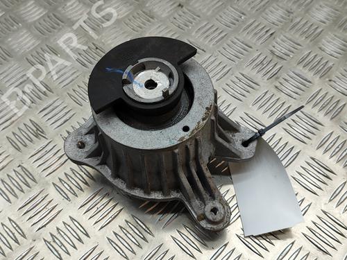 Used Engine mount BMW 7 (G11, G12) 730 d (265 hp) 19501990