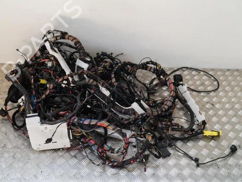 BP14657077E16 main image