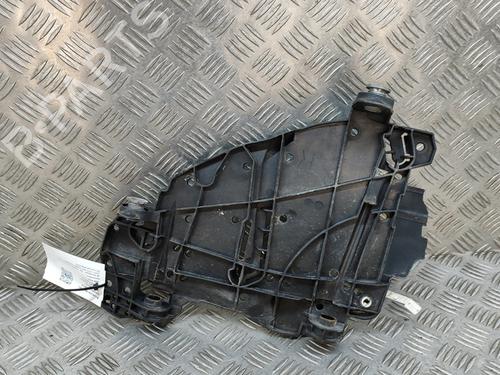 Højre forlygtestøtte) VW TOUAREG (7LA, 7L6, 7L7) 3.0 V6 TDI (225 hp) 19502490
