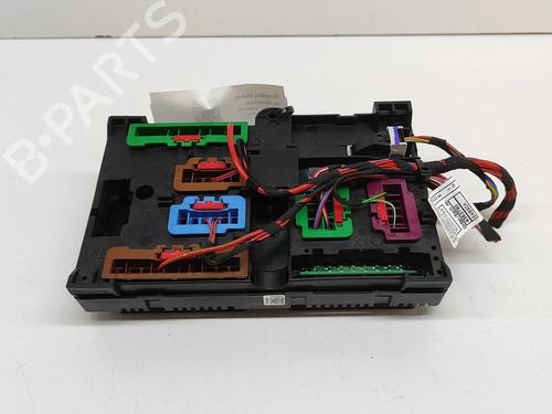 Used Fuse box Fuse box BMW 3 (G20, G80, G28) 320 i (184 hp) 25615131 25615131