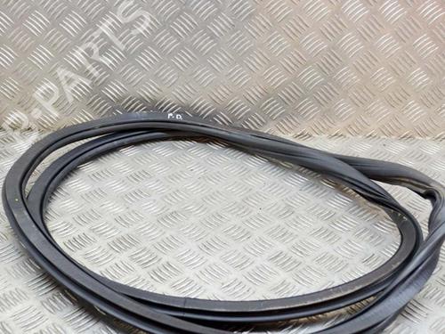 Used Rubber door seal AUDI A3 Sportback (8VA, 8VF) 1.5 TFSI (150 hp) 14640226