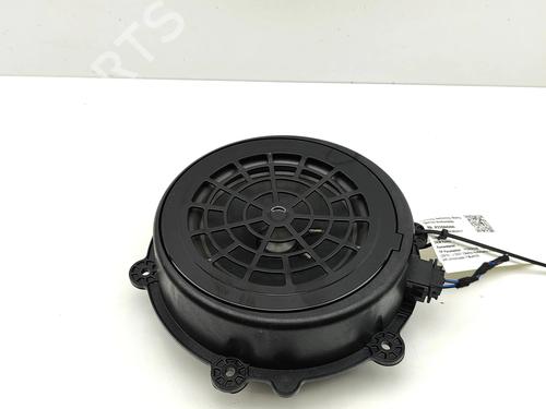 Used Speaker PORSCHE TAYCAN Cross Turismo (Y1B) 4S Performance Battery Plus (Y1BDB1) (571 hp) 31762690