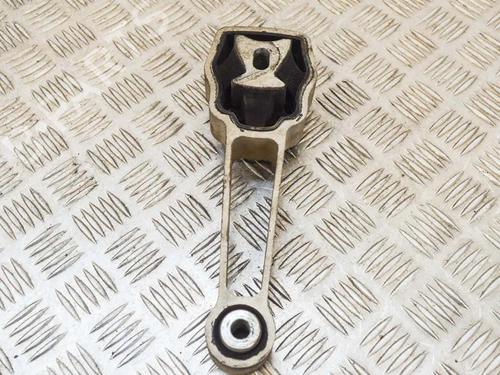 Used Engine mount Engine mount VOLVO V70 III (135) D5 (185 hp) 6748514 6748514