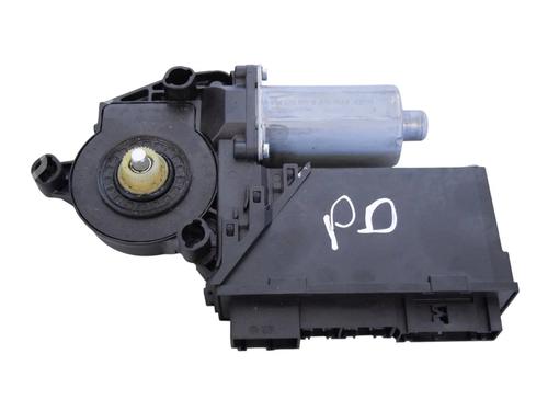 right-front-window-motor-porsche-cayenne-9pa-2002-2003-2004-2005-2006-2007-2008-2009-2010-33367838 main image