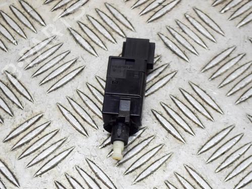 Used Electronic sensor Electronic sensor MERCEDES-BENZ VIANO (W639) CDI 3.0 (639.811, 639.813, 639.815) (224 hp) 8412136 8412136