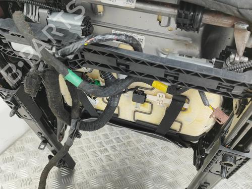 Seats set TESLA MODEL 3 (5YJ3) EV Performance AWD | BP27779339C78 - Image 9