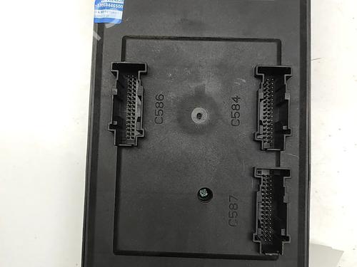 Fuse box LAND ROVER DISCOVERY SPORT (L550) 2.0 D 4x4 | BP30596180E1