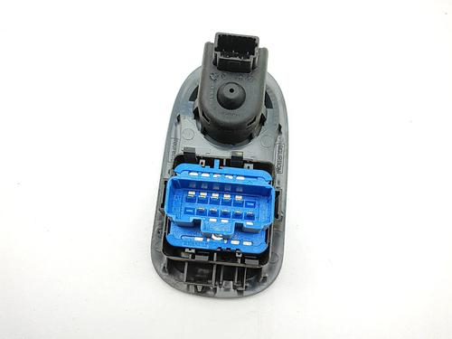 Right front window switch OPEL MOVANO B Bus (X62) 2.3 CDTI FWD (JV) | BP37583800I26 - Image 4