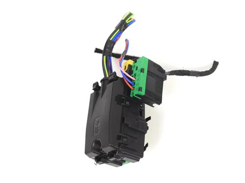 Used Fuse box Fuse box PEUGEOT 3008 II SUV (MC_, MR_, MJ_, M4_) 1.5 BlueHDi 130 (131 hp) 33341655 33341655