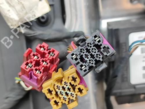 Porta frente direita VW PHAETON (3D1, 3D2, 3D3, 3D4, 3D6, 3D7, 3D8, 3D9) 6.0 W12 4motion | BP30971676C3 