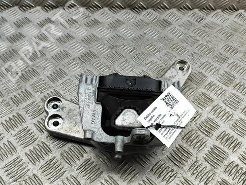 Used Engine mount Engine mount AUDI A3 Sportback (8VA, 8VF) 1.4 TFSI e-tron (150 hp) 26679443 26679443