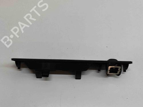 Switch VOLVO V60 II (225) B6 Mild-Hybrid AWD | BP29459342I30 