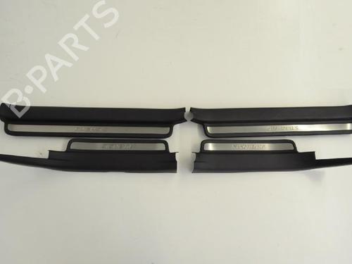 Used Step TOYOTA AVENSIS Saloon (_T25_) 2.0 VVTi (AZT250_) (155 hp) 30245094