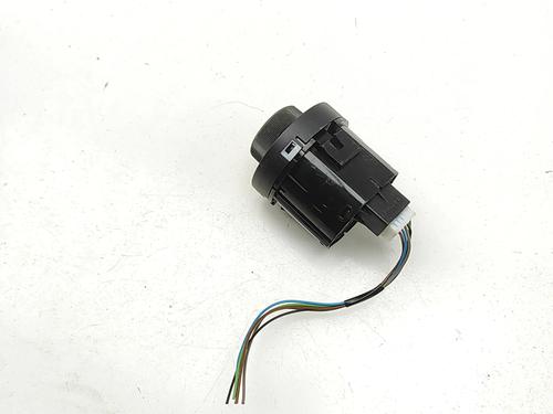 Switch ISUZU D-MAX II (TFR, TFS) 1.9 Ddi 4x4 (TFS87J) | BP31056589I30