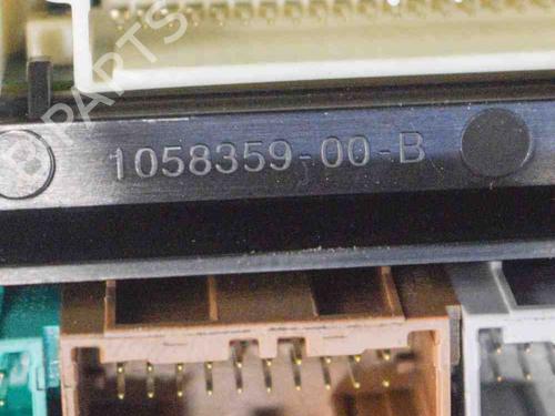 Electronic module TESLA MODEL X (5YJX) P90D AWD | BP7797392M83 