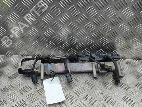 Injection rail TOYOTA RAV 4 V (_A5_, _H5_) 2.5 Hybrid AWD (AXAH54, AXAL54) | BP31998271M98