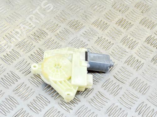 Used Left front window motor MERCEDES-BENZ C-CLASS T-Model (S205) C 220 BlueTEC / d (205.204) (170 hp) 7017379