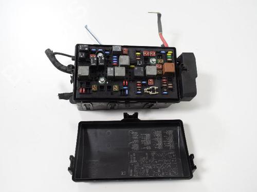 Used Fuse box CHEVROLET CRUZE (J300) 2.0 CDI (125 hp) 30257146