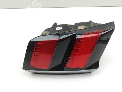 Right tailgate light PEUGEOT 3008 II SUV (MC_, MR_, MJ_, M4_) Hybrid 180 (M4DGLU) | BP30178426C80 