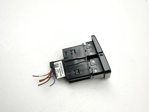 Warning switch SKODA SUPERB IV Estate (NZ5) 1.5 TSI iV PHEV | BP36703694I22 - Image 4