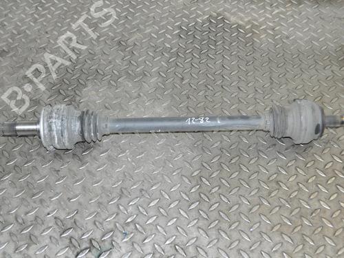 Used Left rear driveshaft Left rear driveshaft MERCEDES-BENZ C-CLASS T-Model (S205) C 250 BlueTEC / d (205.208) (204 hp) 33339187 33339187