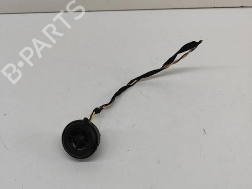 speaker-mercedes-benz-vito-tourer-w447-2014-25788175 main image