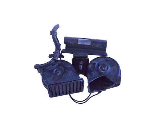 Used Horn LAND ROVER RANGE ROVER EVOQUE (L538) 2.0 D (150 hp) 30283090