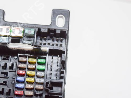 Fuse box JAGUAR E-PACE (X540) 2.0 D150 | BP10526754E1  - Image 5