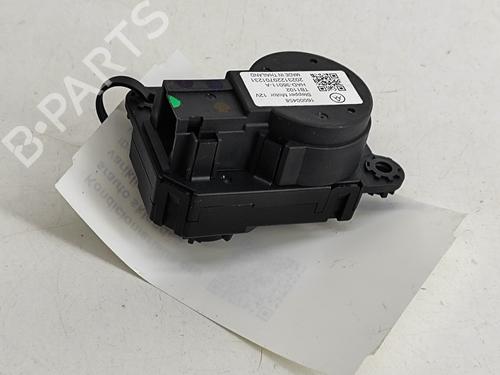 Module électronique PEUGEOT 2008 II (UD_, US_, UY_, UJ_, UR_, UC_) 1.2 Hybrid 136 (URHPYC, USHPY) (136 hp) 28553039