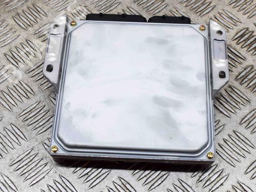 Used Engine control unit (ECU) NISSAN PRIMERA (P12) 2.2 dCi (139 hp) 8353779