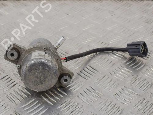 Used Vacuum pump OPEL MERIVA B MPV (S10) 1.4 (75) (120 hp) 6721304