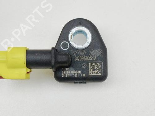Electronic sensor SKODA KAROQ (NU7, ND7) 1.5 TSI | BP37798010M84 - Image 6