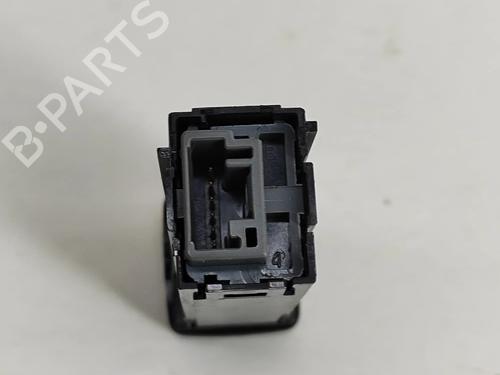 Switch TOYOTA COROLLA Estate (_E21_) 1.8 Hybrid (ZWE211) | BP28550049I30 