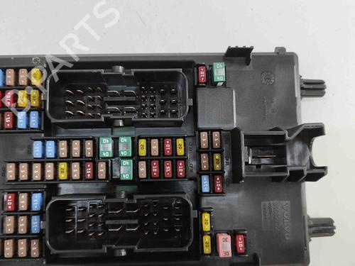 Fuse box VOLVO V60 II (225) B6 Mild-Hybrid AWD | BP29459301E1 