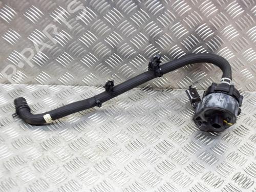 Used Auxiliary water pump TESLA MODEL S (5YJS) P100D AWD (772 hp) 14628546