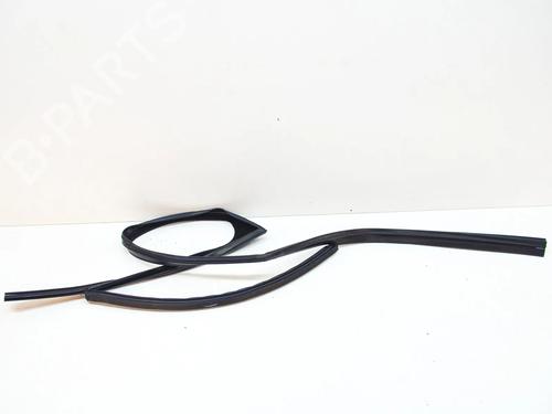 rubber-door-seal-land-rover-range-rover-sport-ii-l494-2013-2014-2015-2016-2017-2018-2019-2020-2021-2022-27754891 main image