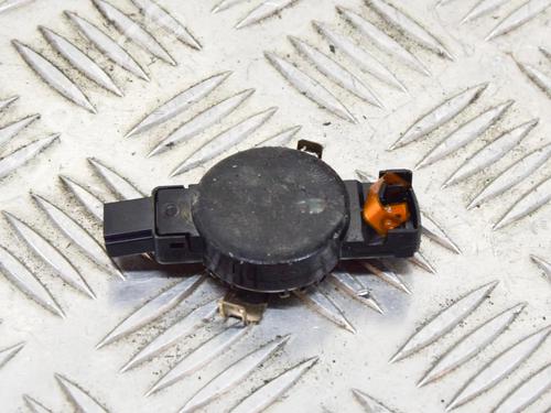 Used Electronic sensor Electronic sensor TESLA MODEL S (5YJS) P85 (421 hp) 6773733 6773733