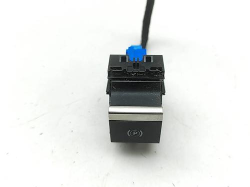 switch-opel-mokka-2020-33883152 main image