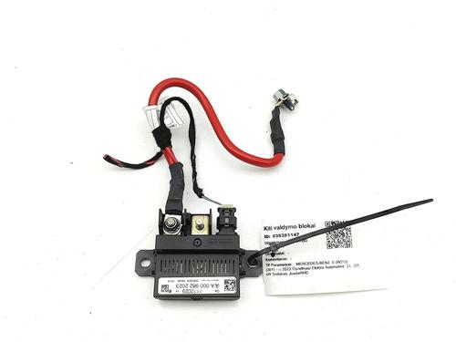 electronic-sensor-mercedes-benz-e-class-w213-2016-34282431 main image