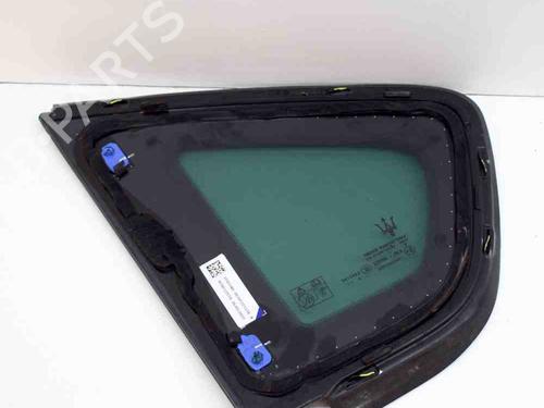 Rear right quarter glass MASERATI LEVANTE SUV (M161) 3.0 Q4 | BP15480987C92
