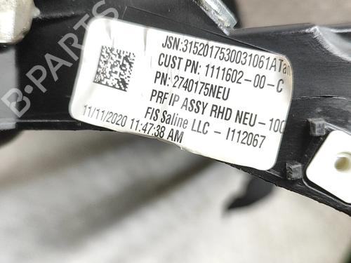 Dashboard TESLA MODEL 3 (5YJ3) EV AWD | BP33732288C46 - Image 6