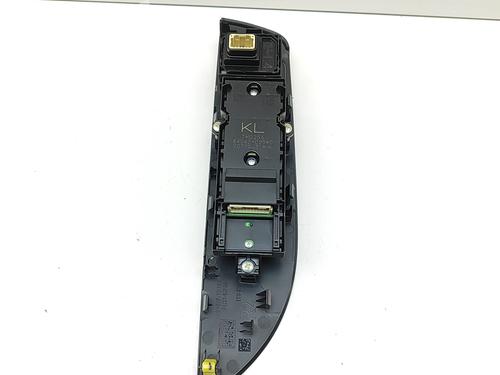 Right front window switch TOYOTA COROLLA Estate (_E21_) 1.8 Hybrid (ZWE211) | BP29812667I26 