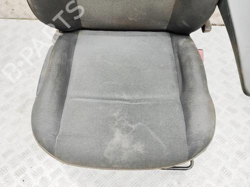 Right front seat RENAULT MASTER III Van (FV) 2.3 dCi 145 FWD (FV0E, FV0F, FV0H, FV02, FV0M, FV0S,... | BP34217939C16  - Image 7