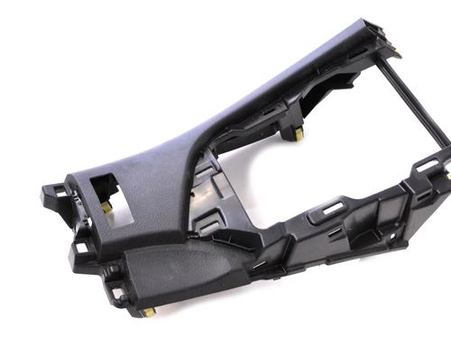 Used Middle console Middle console TOYOTA AURIS (_E18_) 1.8 Hybrid (ZWE186_, ZWE186R) (136 hp) 33341188 33341188