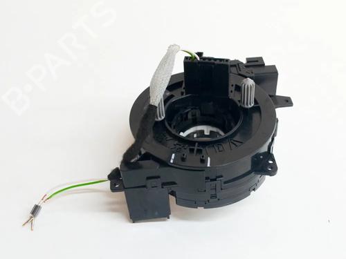 squib-airbag-land-rover-range-rover-velar-l560-2017-33347204 main image