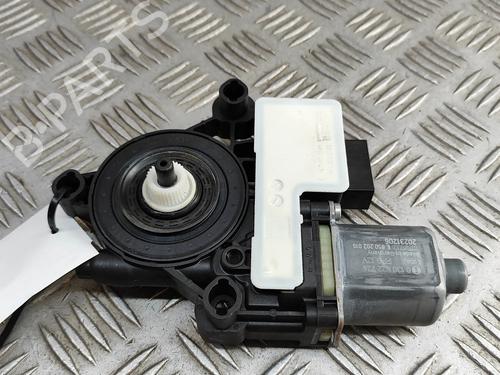 Right rear window motor SKODA KAROQ (NU7, ND7) 1.0 TSI | BP33372969E22  - Image 6