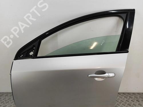 Puerta delantera izquierda Puerta delantera izquierda VOLVO V60 I Cross Country (157) D4 (190 hp) 33882488 33882488